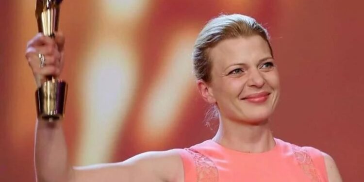 Einblick in das Leben von Jack Oskar Weidenhöfer: Seine Karriere und Erfolge